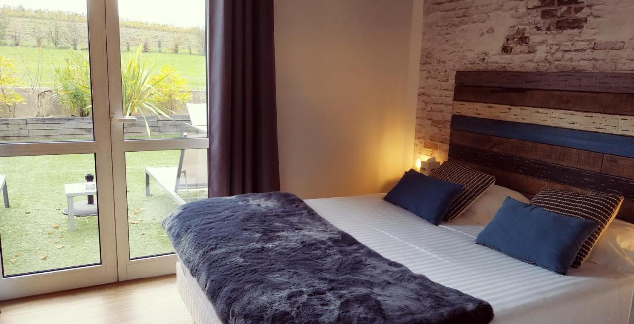 Pey La Tour - Logis Hotels & Restaurant Salleboeuf Dış mekan fotoğraf