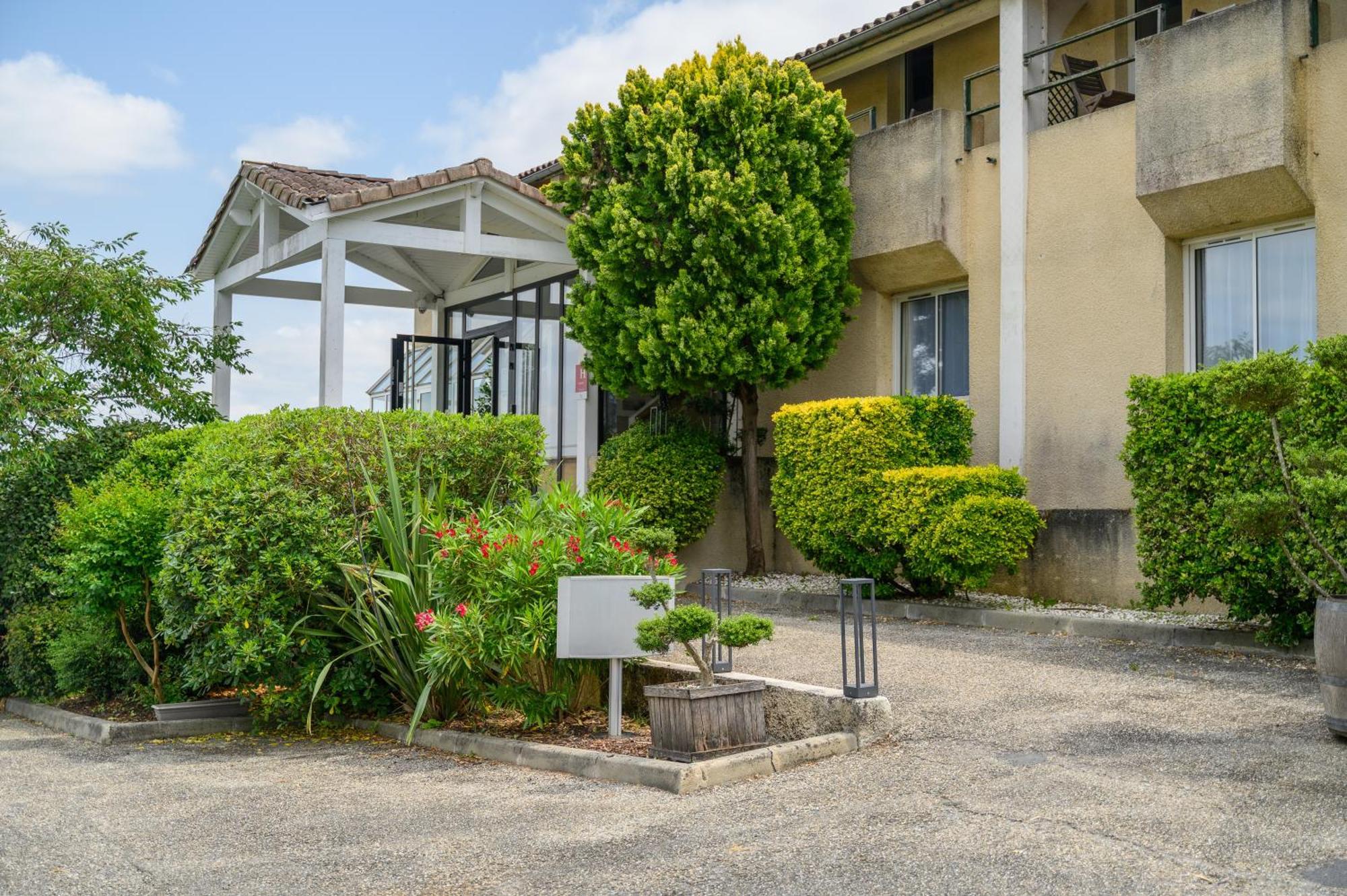Pey La Tour - Logis Hotels & Restaurant Salleboeuf Dış mekan fotoğraf
