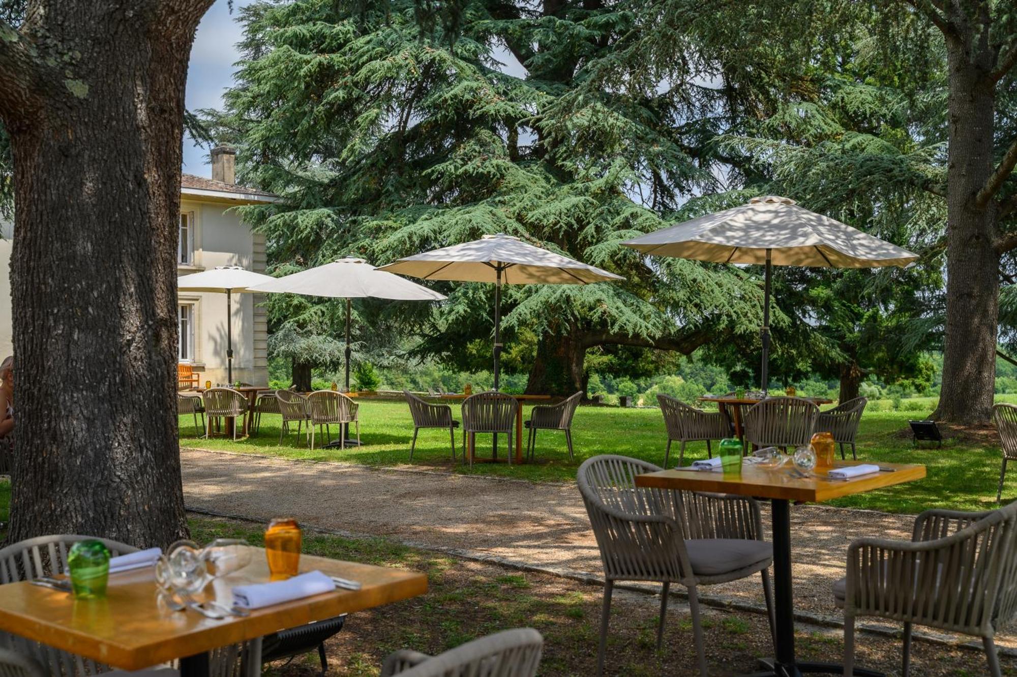Pey La Tour - Logis Hotels & Restaurant Salleboeuf Dış mekan fotoğraf
