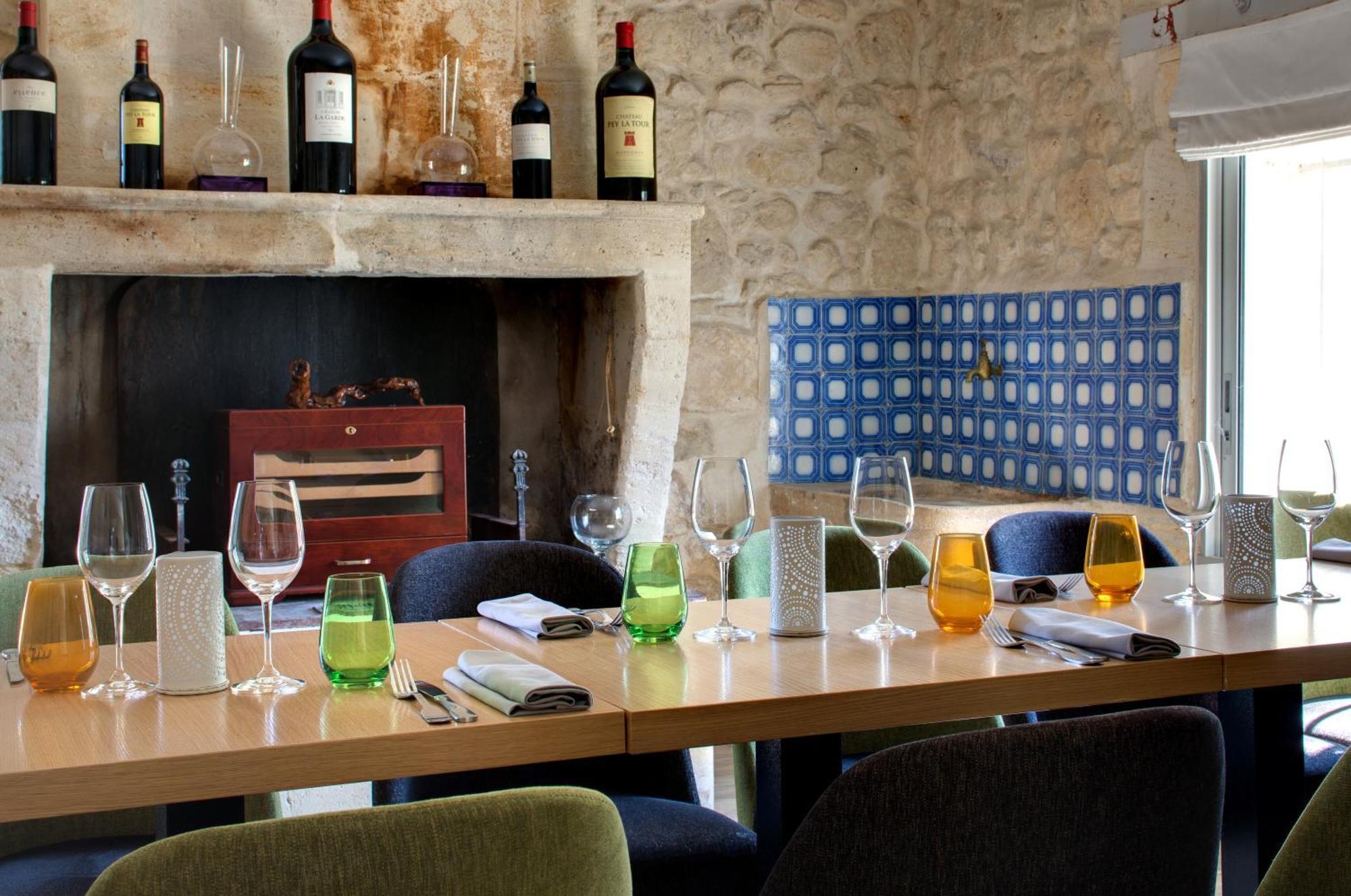 Pey La Tour - Logis Hotels & Restaurant Salleboeuf Dış mekan fotoğraf