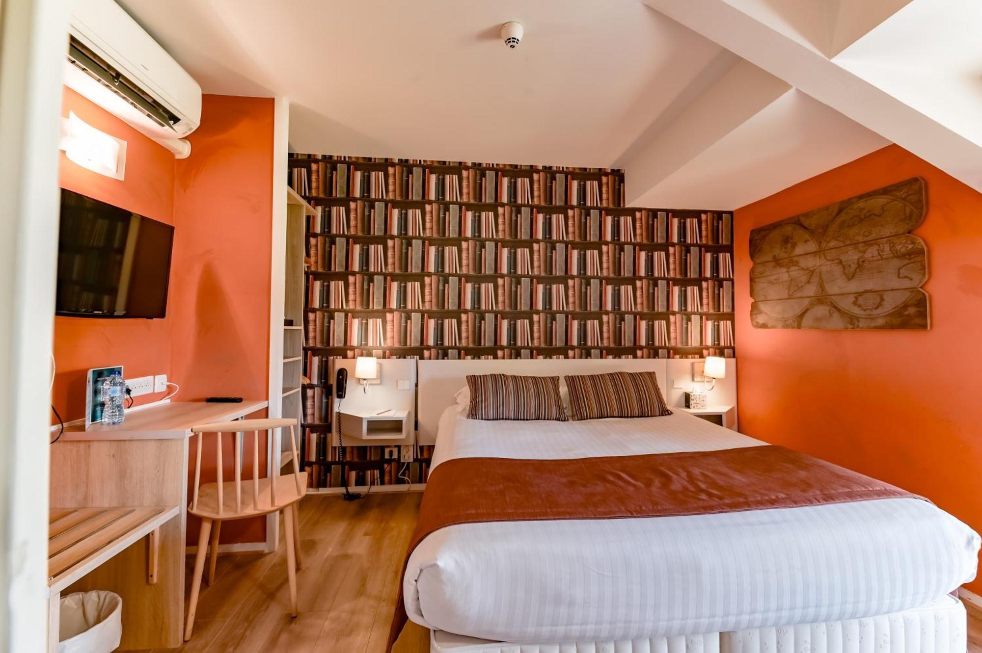 Pey La Tour - Logis Hotels & Restaurant Salleboeuf Dış mekan fotoğraf