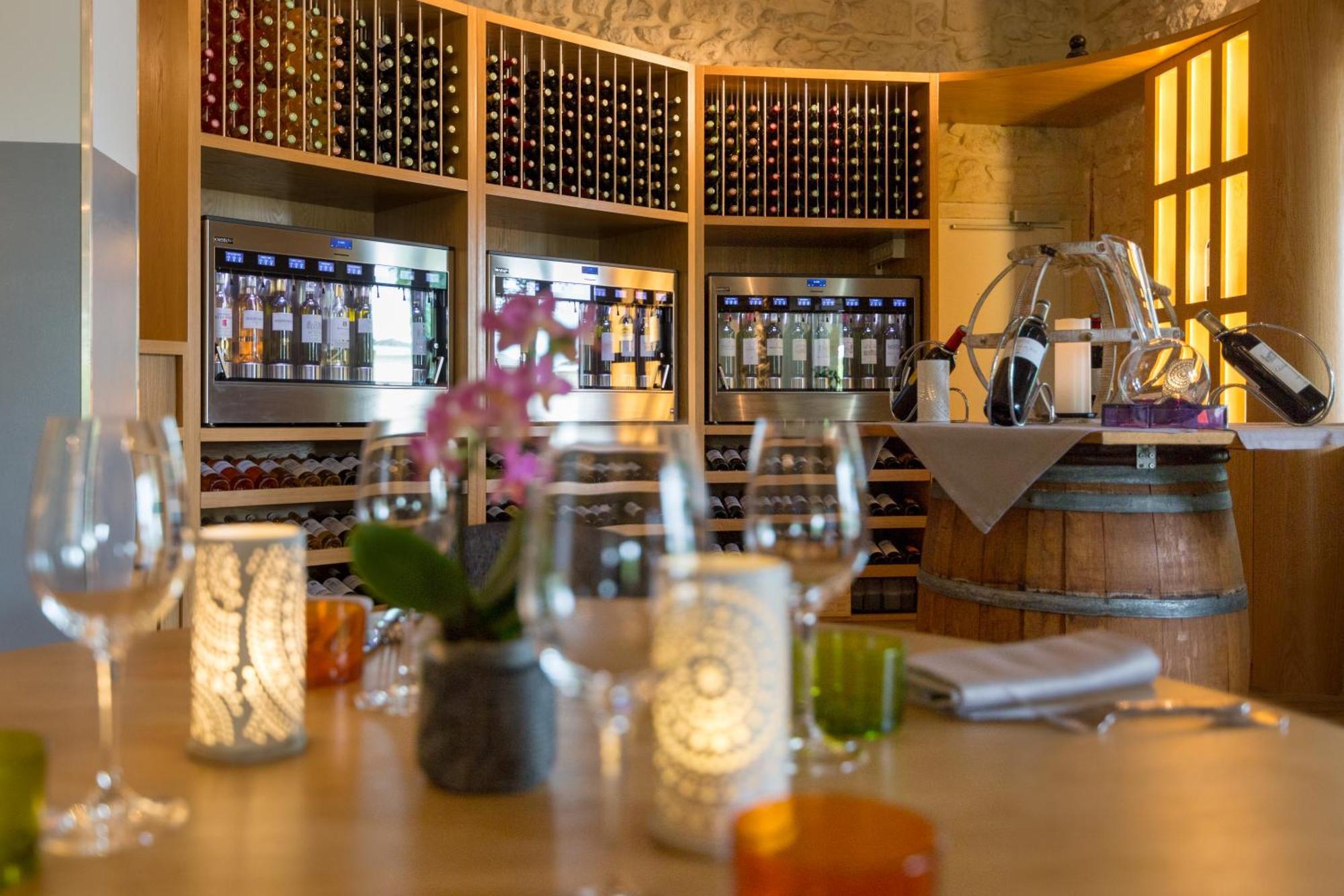 Pey La Tour - Logis Hotels & Restaurant Salleboeuf Dış mekan fotoğraf
