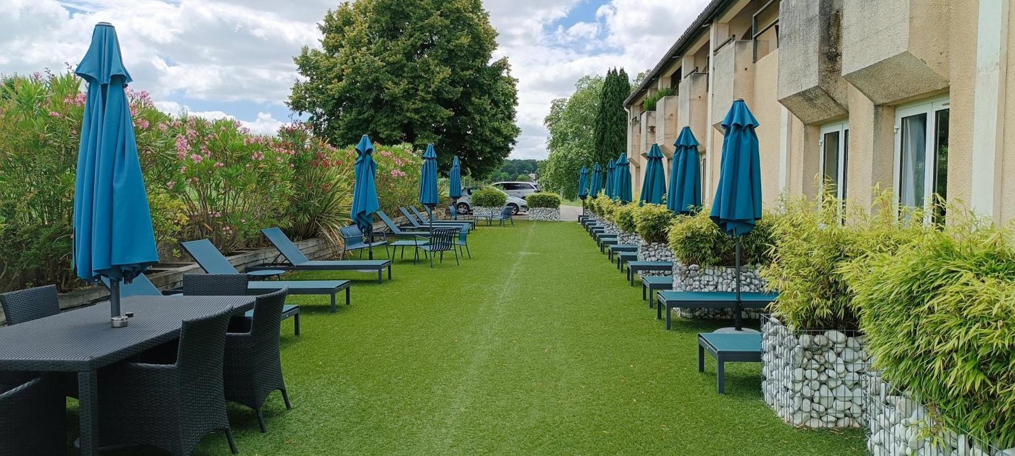 Pey La Tour - Logis Hotels & Restaurant Salleboeuf Dış mekan fotoğraf