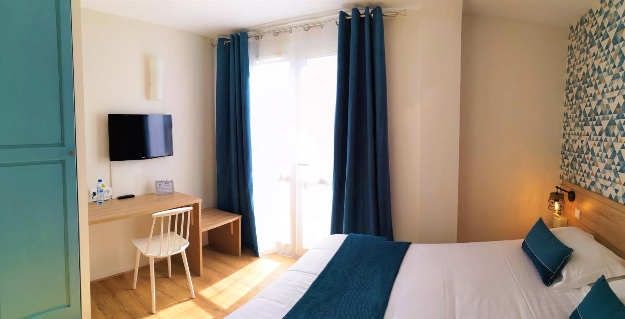 Pey La Tour - Logis Hotels & Restaurant Salleboeuf Dış mekan fotoğraf